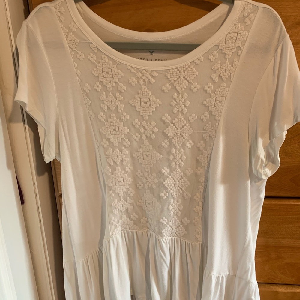 AE white flowy top